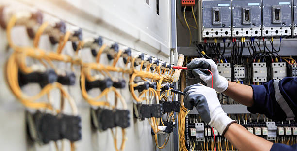 Professional Electrician technician working in Seven Lakes, NC